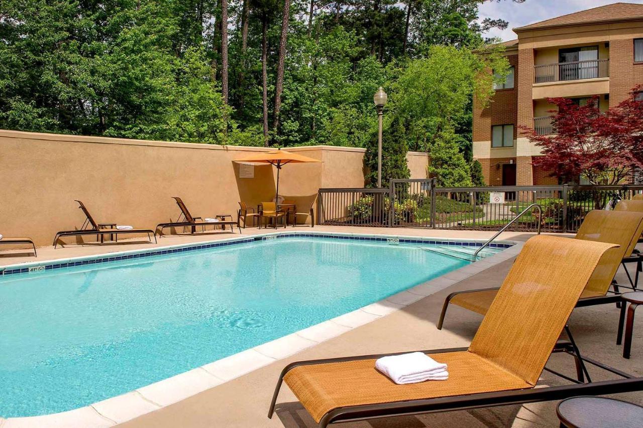 Hotel Sonesta Select Durham Research Triangle Park Exterior foto
